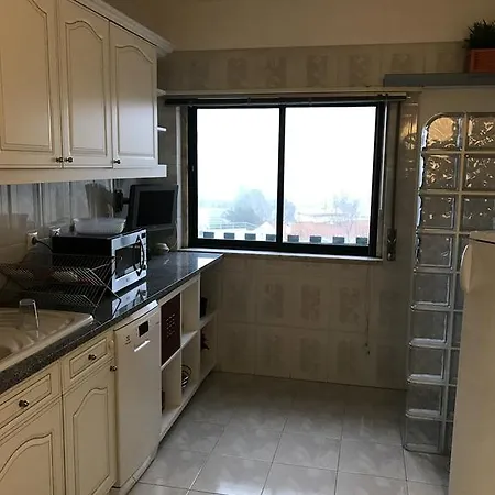 Apartamento Familia Queluz
